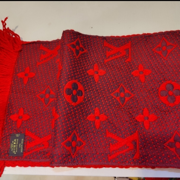 LOUIS VUITTON Logomania Scarf - Coded - Picture 3 of 6